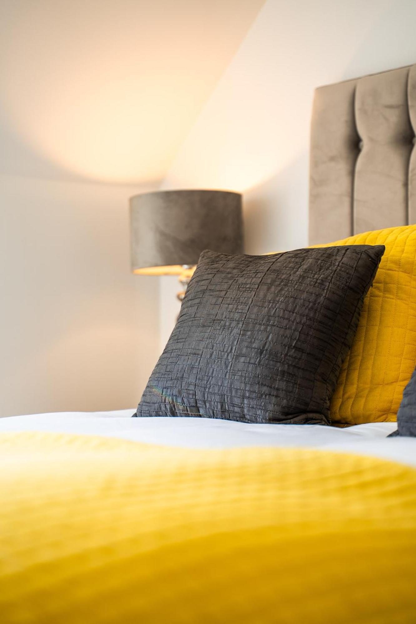Tigh Na Drochaid, Glen Nevis - Entire Apartment Форт-Уильям Экстерьер фото
