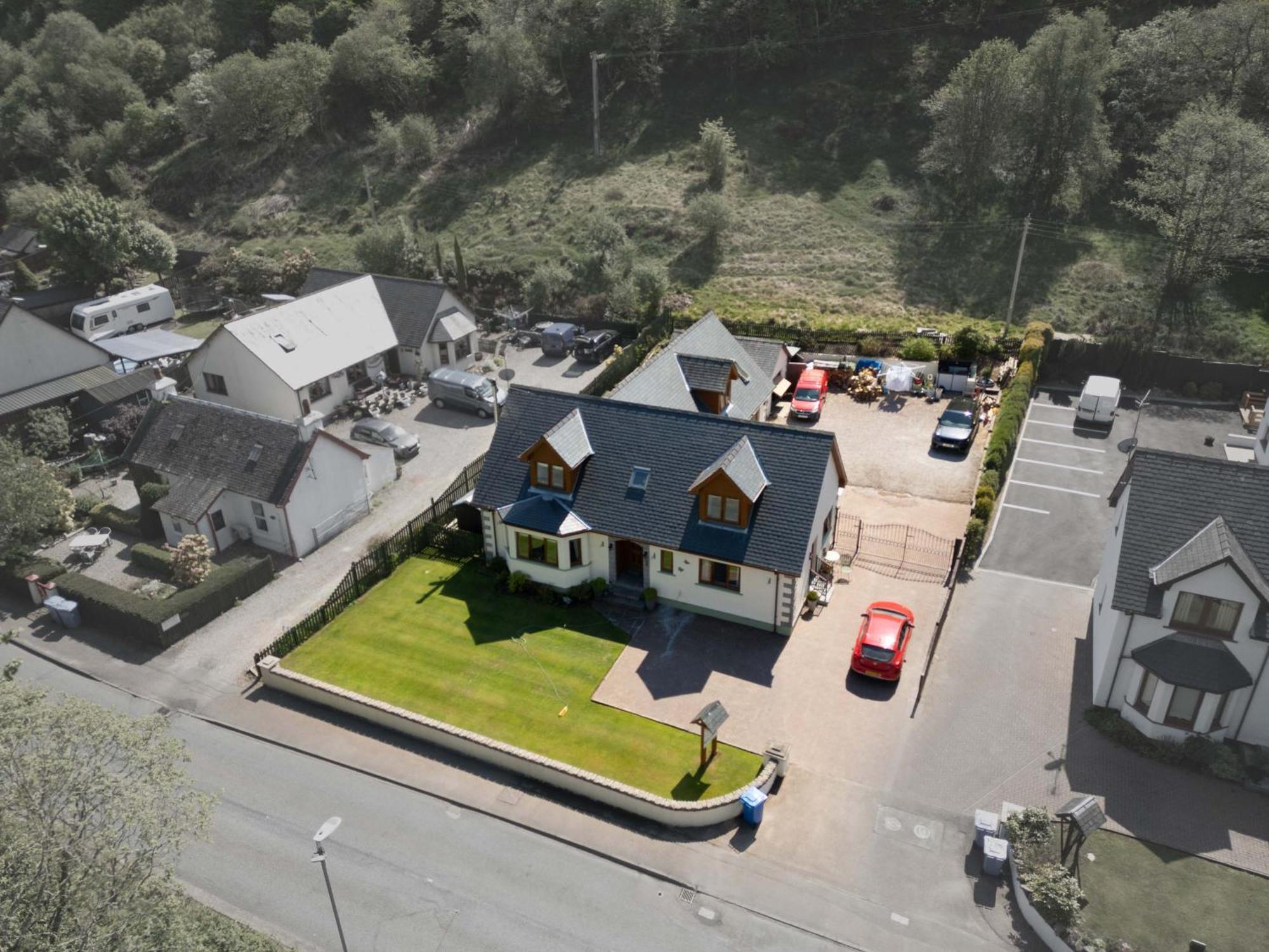 Tigh Na Drochaid, Glen Nevis - Entire Apartment Форт-Уильям Экстерьер фото